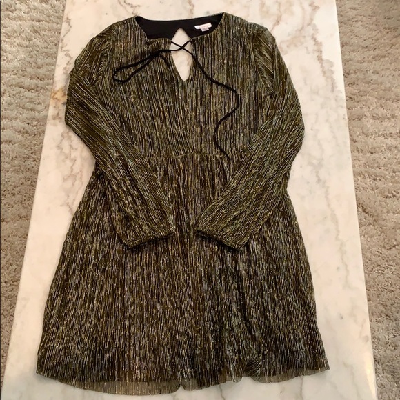 Gold and Black Dress - Picture 1 of 6